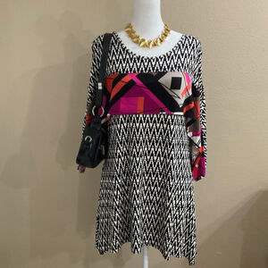 NWOT Multiples Womens Large Black White Geometric Tunic with Color Block Detail